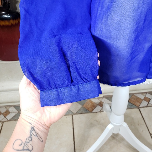 💥LAST CHANCE💥Royal blue sheer blouse_c - Picture 3 of 4